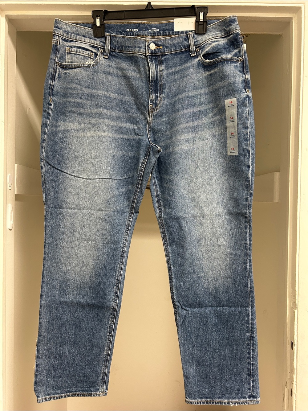 NWT OLD NAVY BOYFRIEND JEANS WOMEN'S PLUS SIZE 14